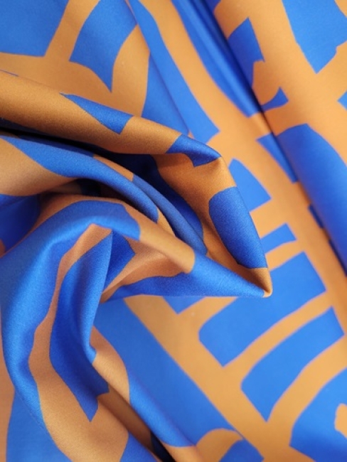 Satingewebte Strech-Baumwolle- italienische Qualität Striche orange/blau